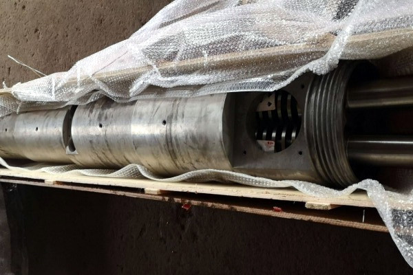 錐形雙螺桿、機筒實物圖片